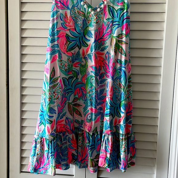 Beautiful Lilly Pulitzer V neck shift dress - Picture 3 of 6